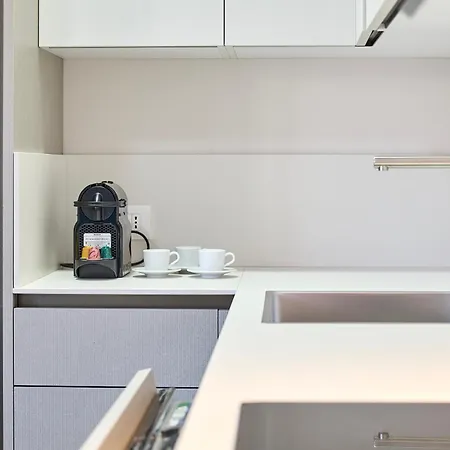 Civico 5 - Easy Living By Host Hero * Чивитанова-Марке